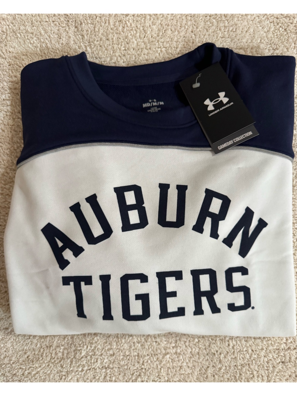 Under Armour Women’s White and Navy Auburn Tigers Pullover Shirt